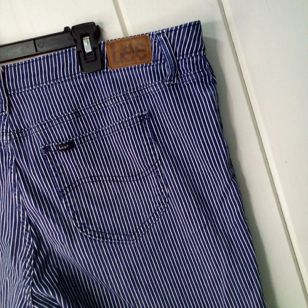 Lee shorts women